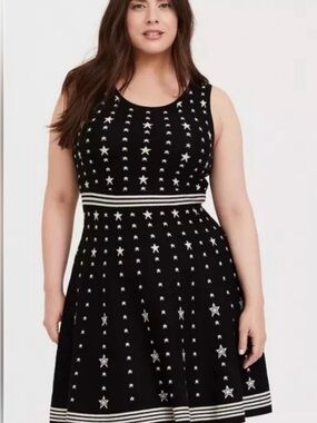 Torrid Black and White Star Pattern Black Knit Sleeveless Dress Size Large/12-14